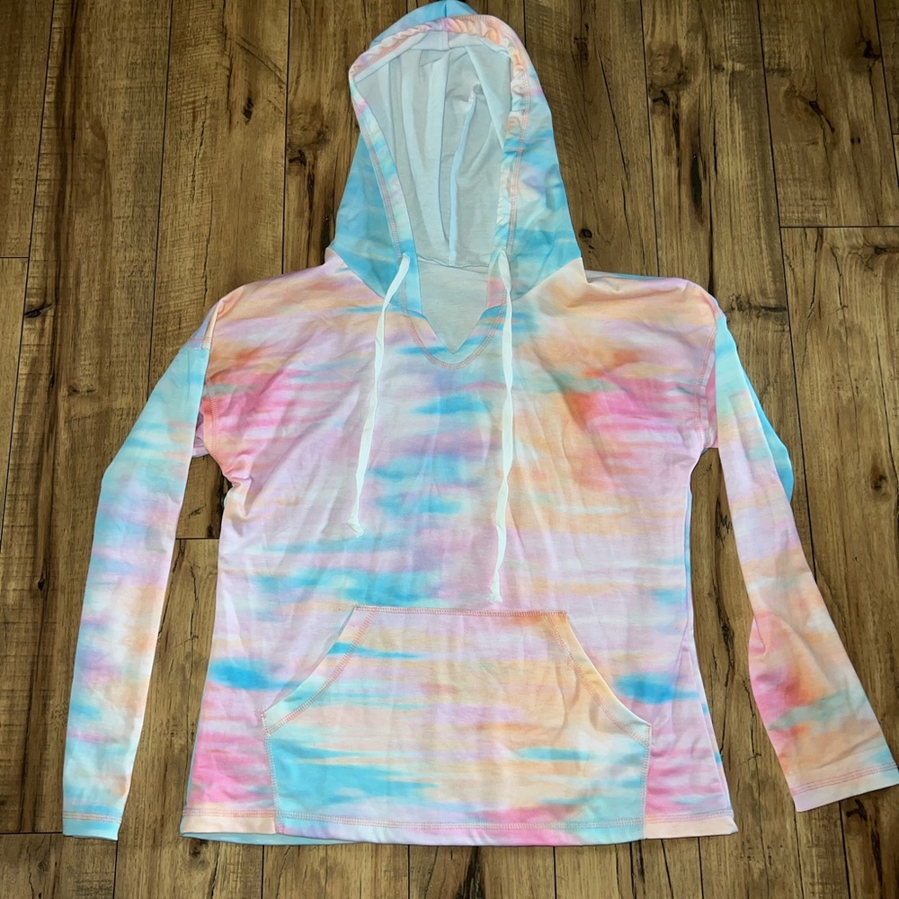 tie dye hoodie